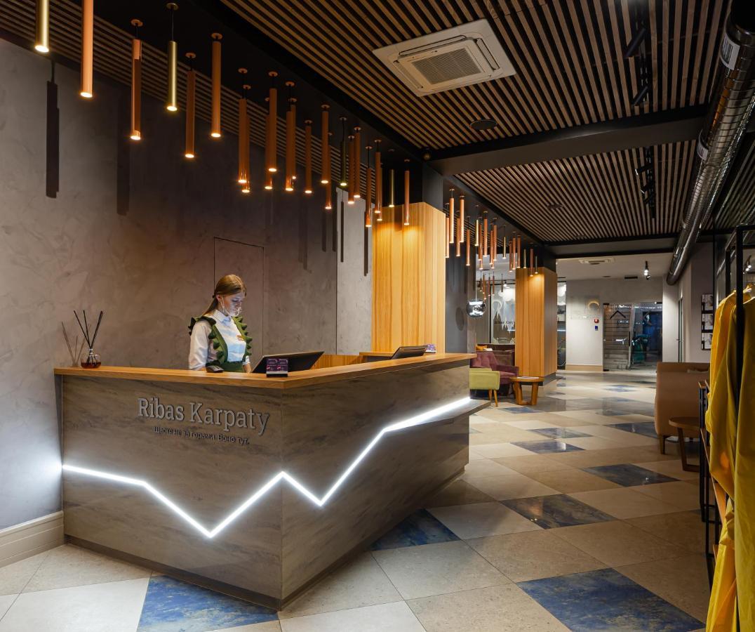 Ribas Karpaty Hotel Bukovel Eksteriør billede