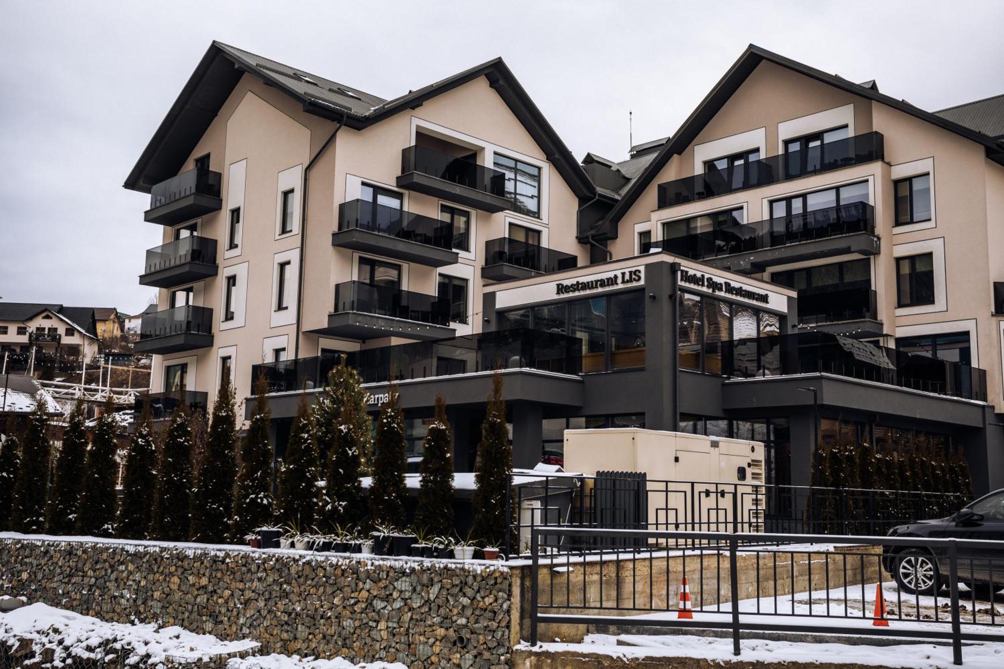 Ribas Karpaty Hotel Bukovel Eksteriør billede