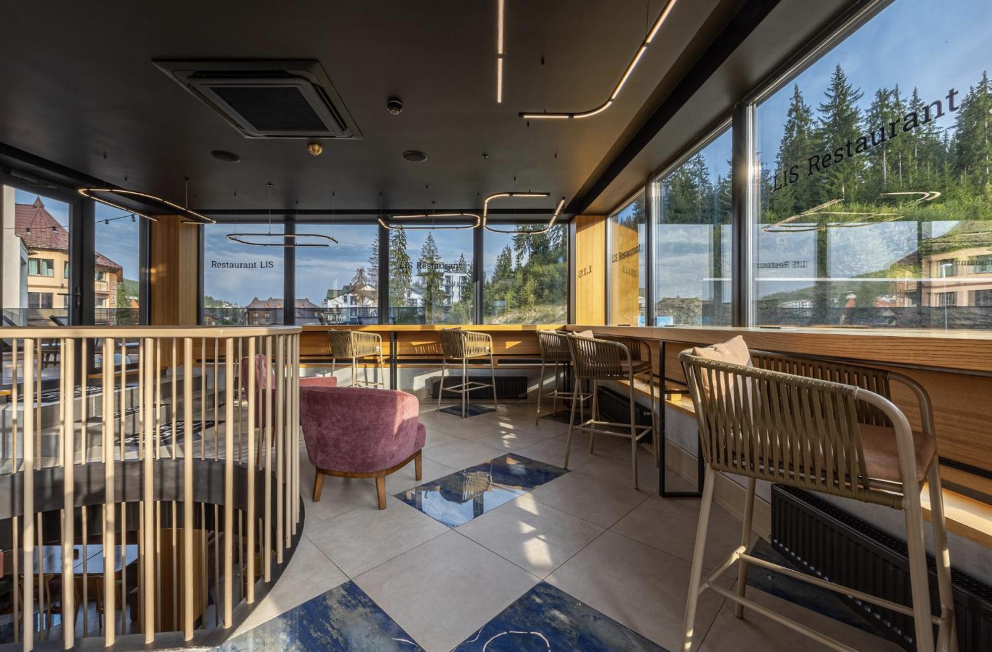 Ribas Karpaty Hotel Bukovel Eksteriør billede
